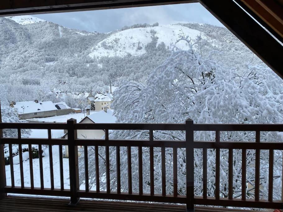 Charmant T4 Duplex Vue Montagne Loudenvielle Luaran gambar