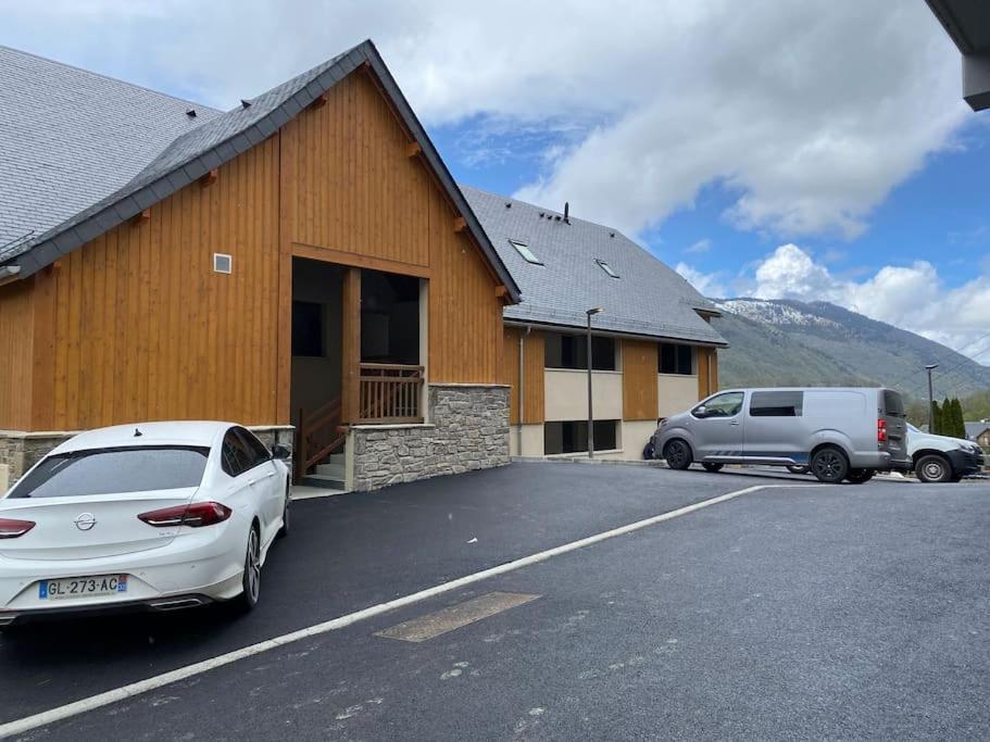 Charmant T4 Duplex Vue Montagne Loudenvielle Luaran gambar