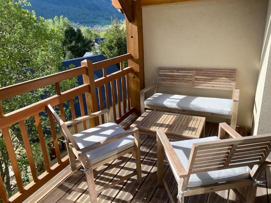 Charmant T4 Duplex Vue Montagne Loudenvielle Luaran gambar