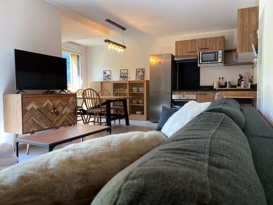 Charmant T4 Duplex Vue Montagne Loudenvielle Luaran gambar